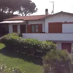 Apartment Villasoledad Per Vacanze