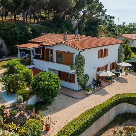 Villasoledad Per Vacanze كابوليفيري