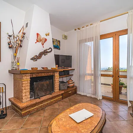 Villasoledad Per Vacanze شقة