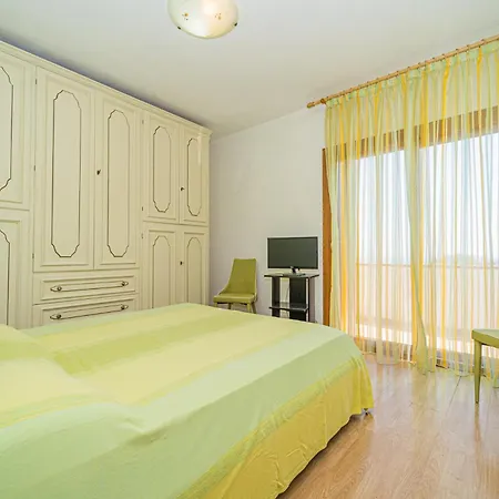 Villasoledad Per Vacanze شقة *