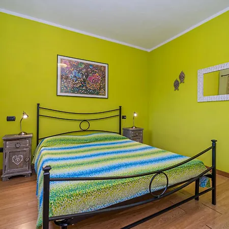 Villasoledad Per Vacanze شقة *