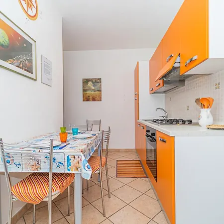Villasoledad Per Vacanze شقة