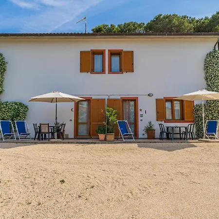 Villasoledad Per Vacanze شقة