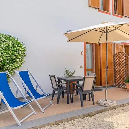 Villasoledad Per Vacanze كابوليفيري